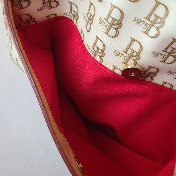 Dooney and Bourke Hobo Bag Collins East West 1975 Signature Ivory Brown *READ* - Picture 4 of 16